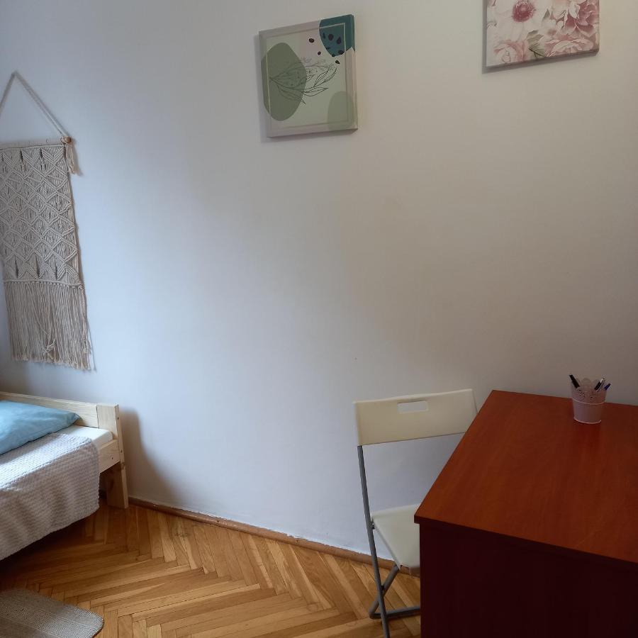 Regem Pokoje Zlota Varsóvia Exterior foto